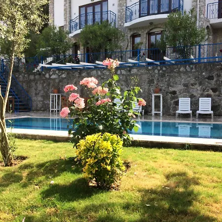 Alp Hotell *